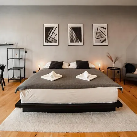 Piano - Licity زيلينا