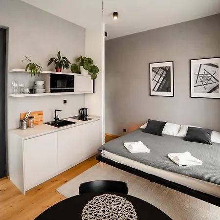 Piano - Licity * زيلينا