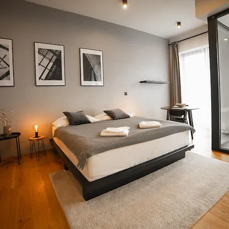 Piano - Licity شقة *