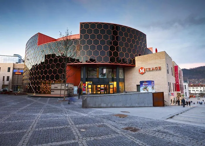 Lejlighed Piano - Licity