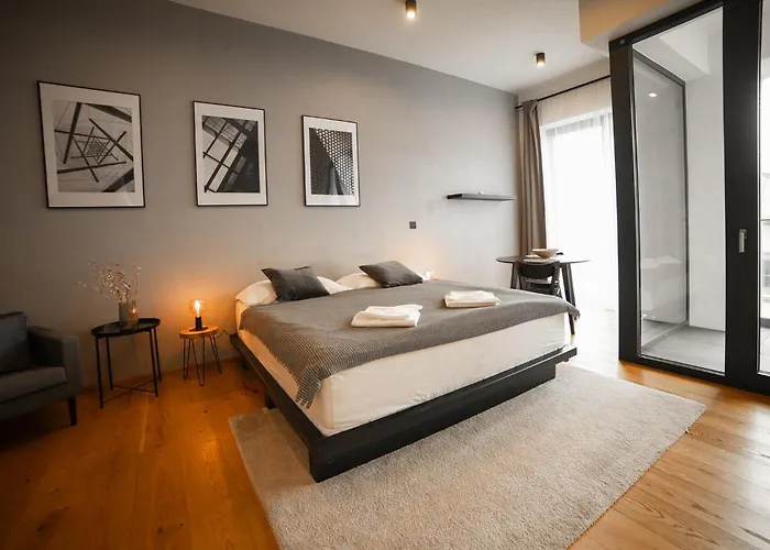 Piano - Licity Lejlighed *