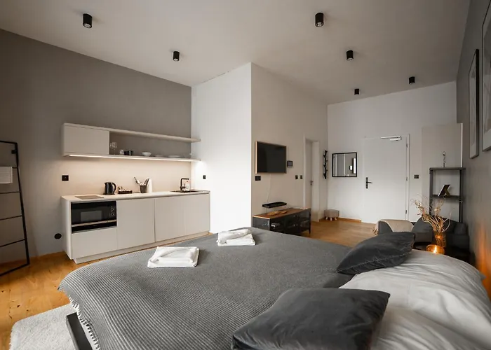 Piano - Licity * Žilina